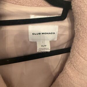 Club Monaco tan pea jacket. Elegant warm fits more a small/medium. Mid length